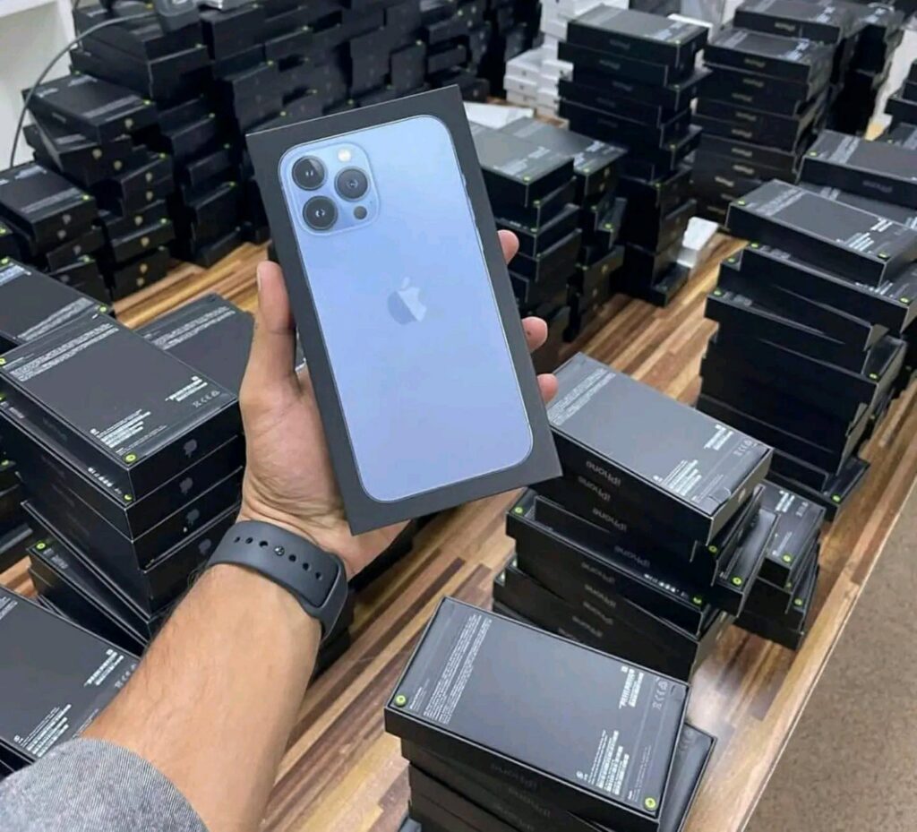 Wholesale IPhone Liquidation Pallet