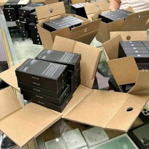 Alternative view of Buy iPhone liquidation pallets wholesale