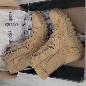 Amazing Wholesale Hiking Boots Pallets - Pallet Liquidation Loads