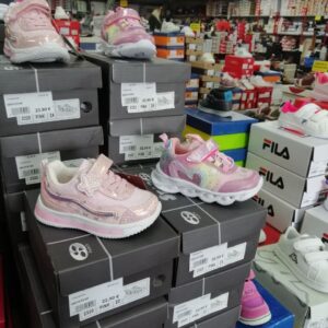 Awesome Children Shoe Pallets for sale - Pallet Liquidation Loads
