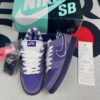 Awesome Dunk Purple Lobster pallets - Pallet Liquidation Loads