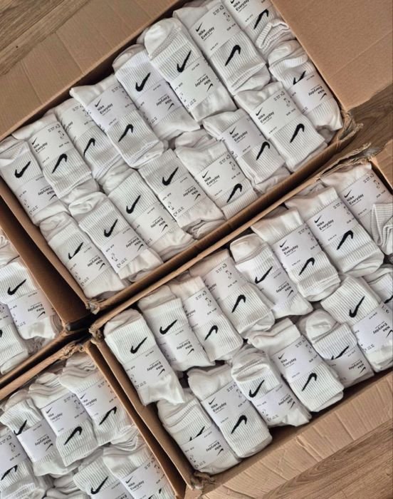 Awesome Socks pallets liquidation - Pallet Liquidation Loads