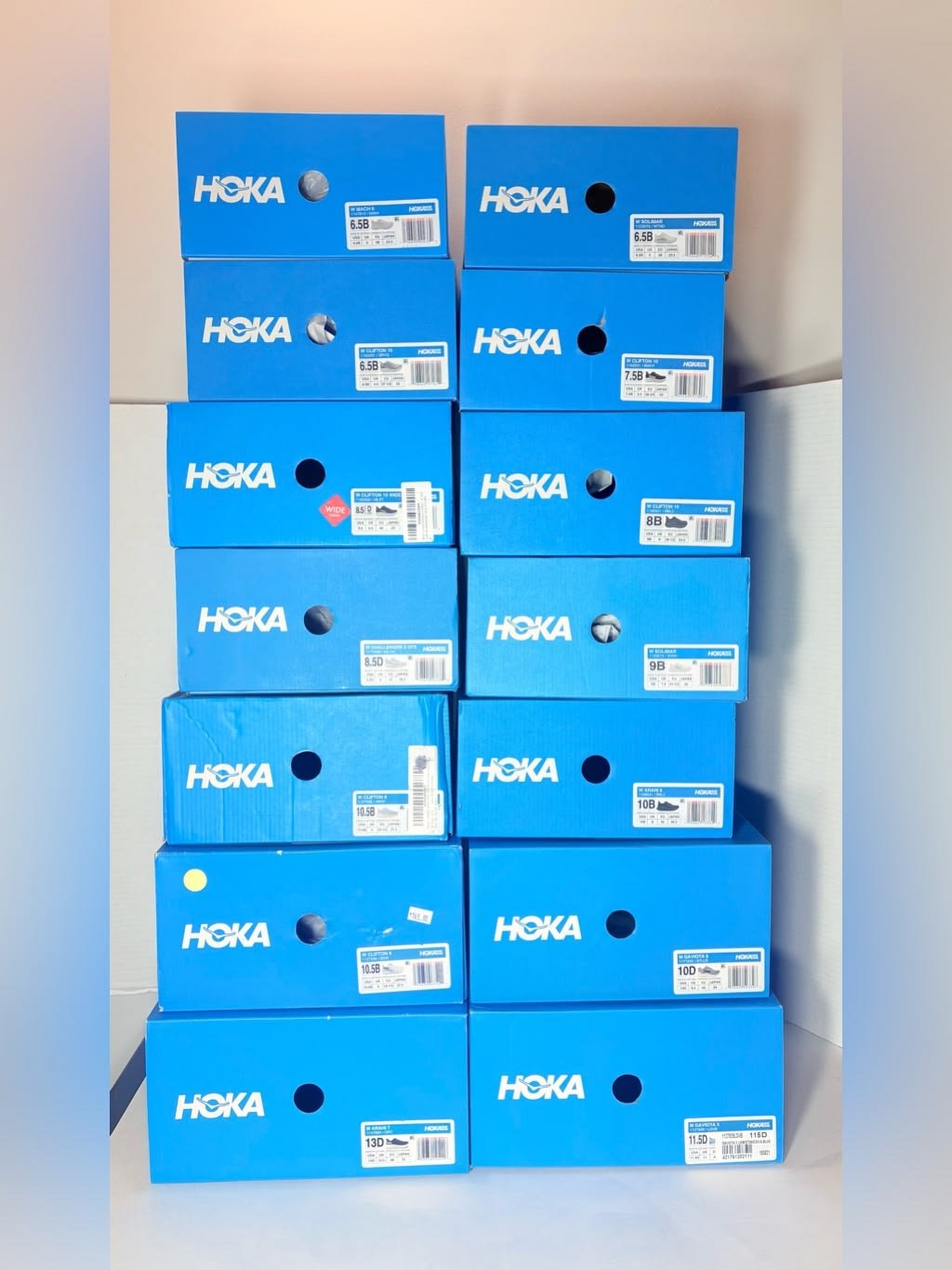 Buy Hoka shoes pallet - Pallet Liquidation Loads