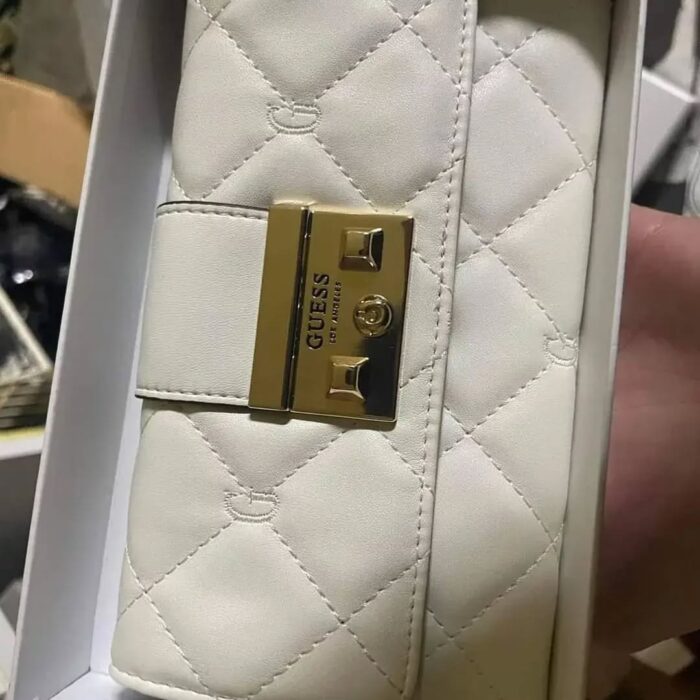 Designer Handbag Pallets | Wholesale 200+ Purses Brand Mix