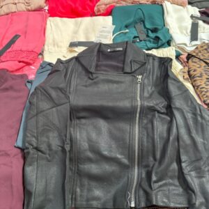 Krisa Clothing Wholesale Pallets | 13,586 NWT Units
