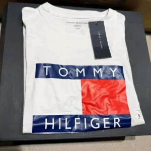 Tommy Hilfiger T-Shirts Pallet