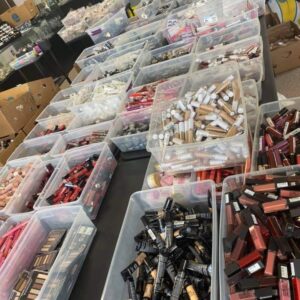 Wholesale Jaclyn Cosmetics Liquidation Pallets | Bulk Makeup Closeouts