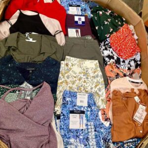Wholesale Macy’s Women’s Clothing Pallets | Brand New & Clearance Apparel